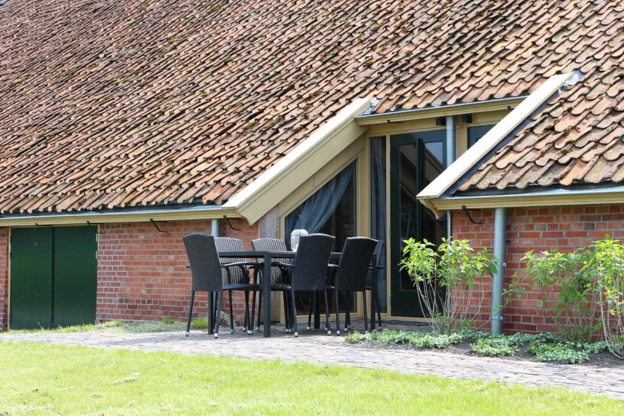 Hoogheem Erfgoed & Logies Villa Nieuwolda-Oost Exterior foto